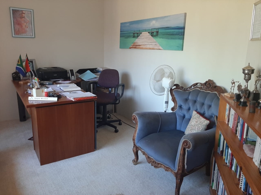 4 Bedroom Property for Sale in Christiana North West